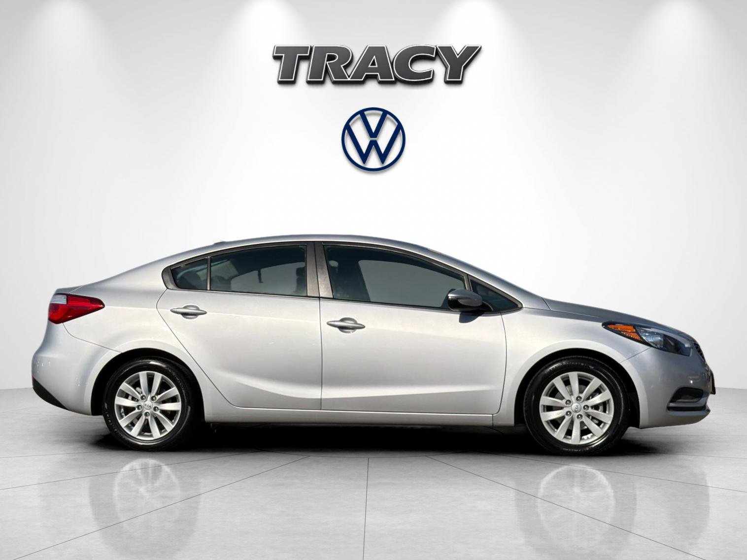 Used 2015 Kia Forte LX w/ Popular Package FWD image 3