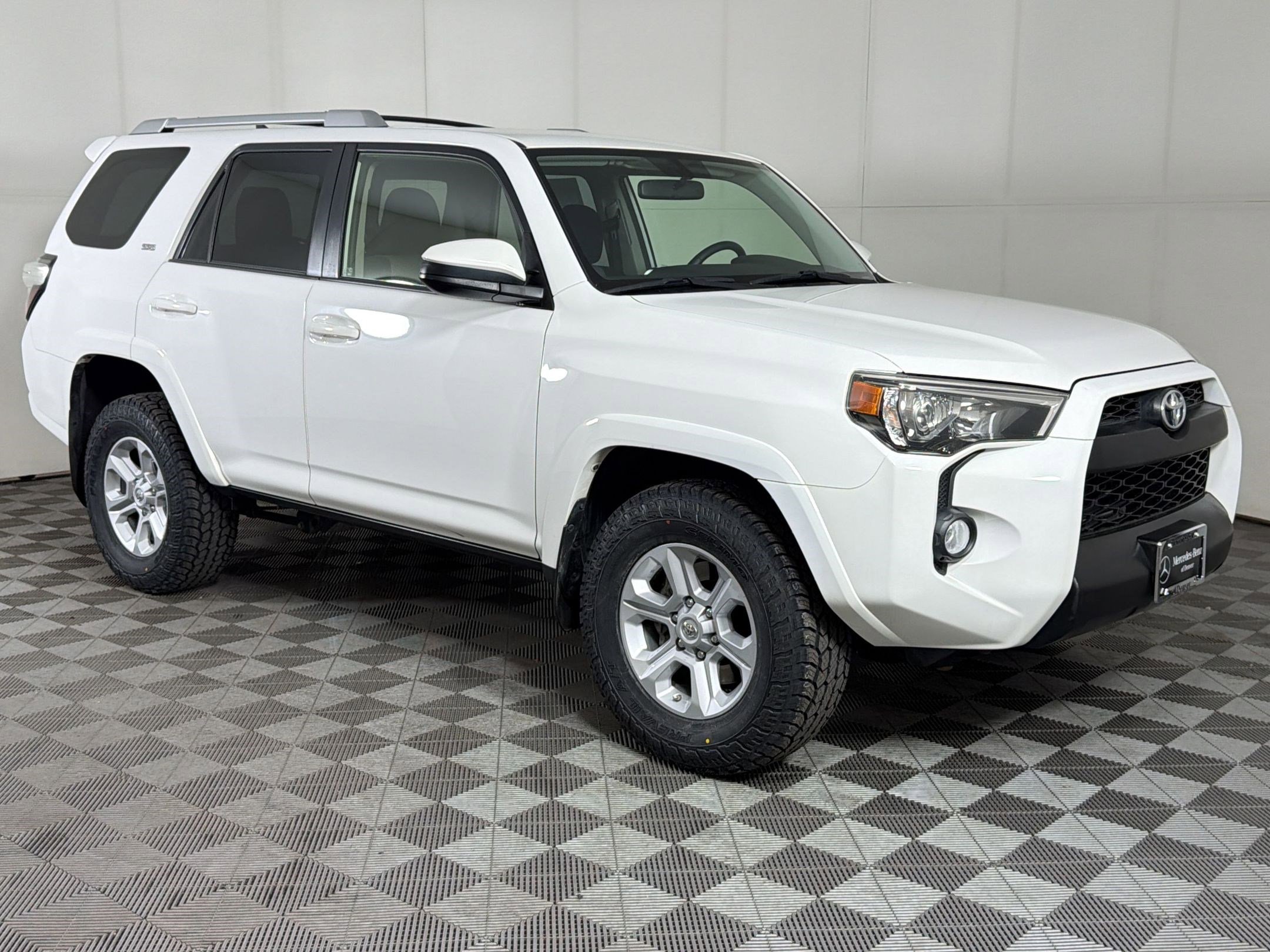 Used 2018 Toyota 4Runner SR5 image 7