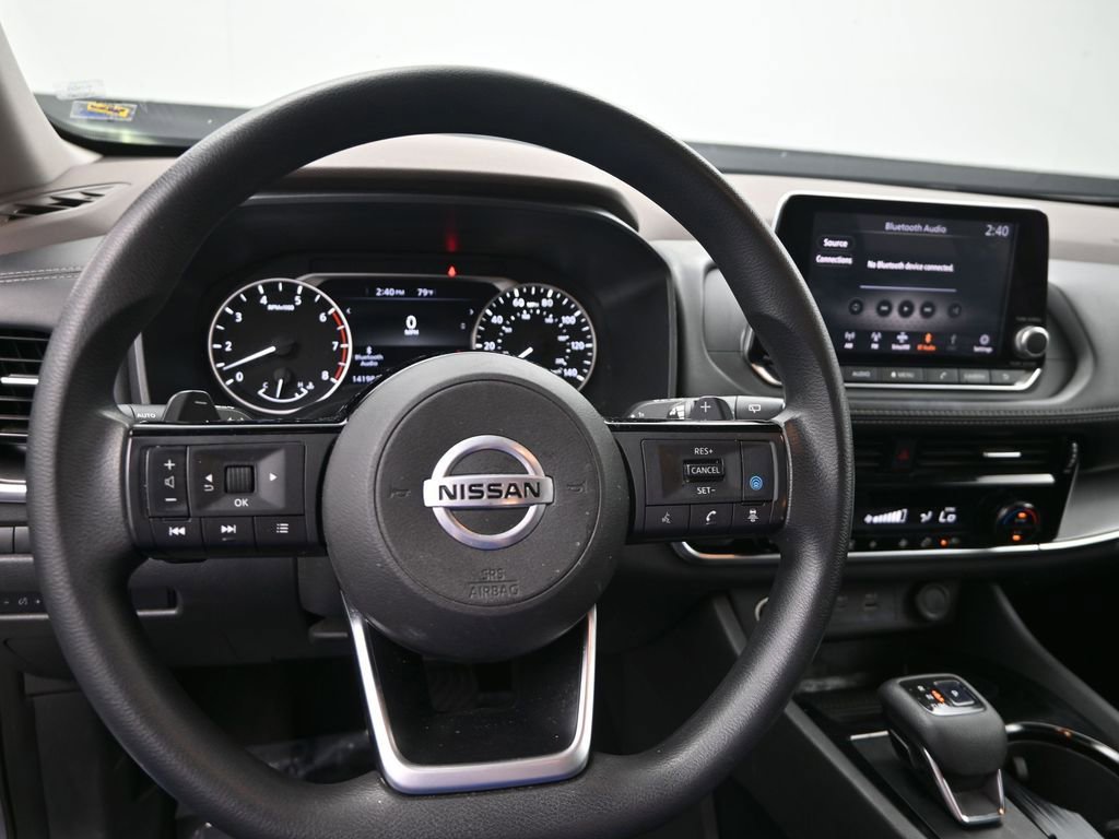 Used 2021 Nissan Rogue SV image 19