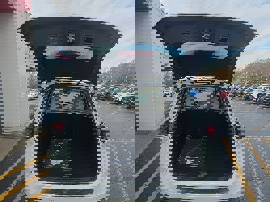 Certified 2026 Nissan Rogue SV w/ SV Premium Package image 6