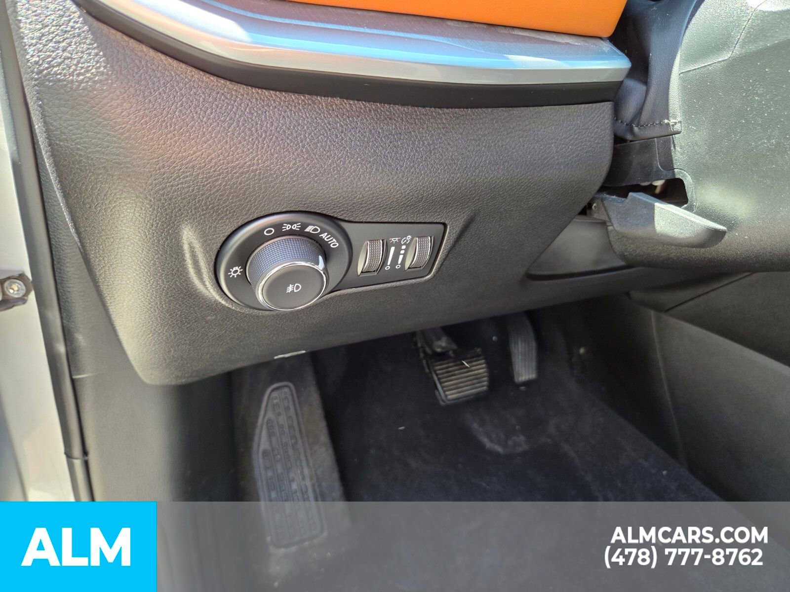 Used 2024 Jeep Compass Limited w/ Elite Group image 23