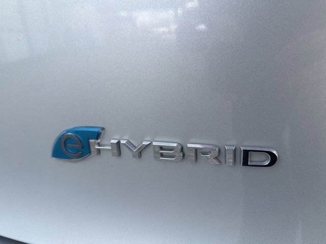 Used 2023 Chrysler Pacifica Limited image 20