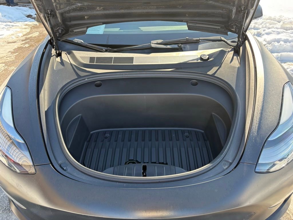 Used 2022 Tesla Model 3 Long Range image 16