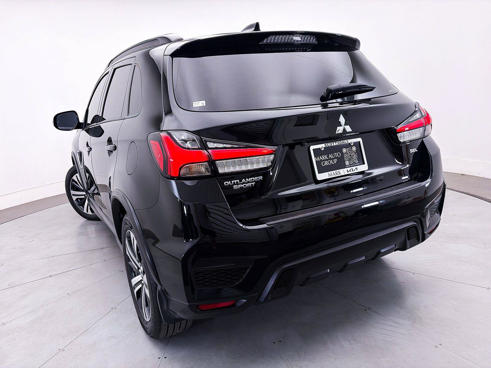 Used 2026 Mitsubishi Outlander Sport SEL AWD/4WD image 4