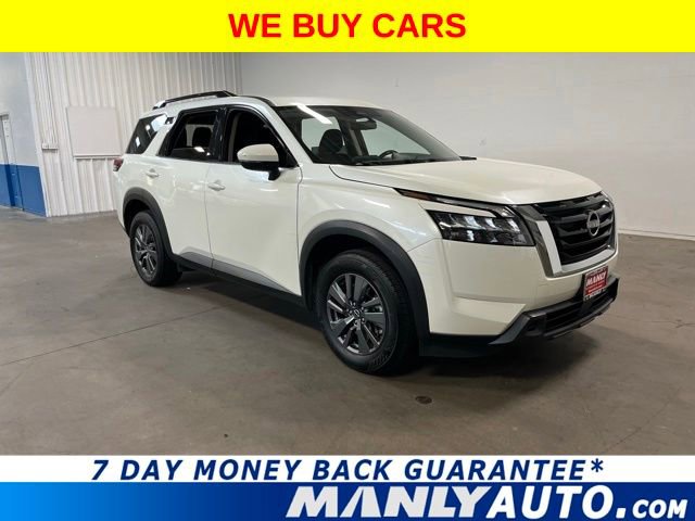 Used 2024 Nissan Pathfinder SV