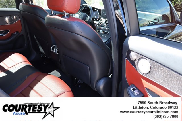 Used 2021 Mercedes-Benz GLC 300 4MATIC image 31