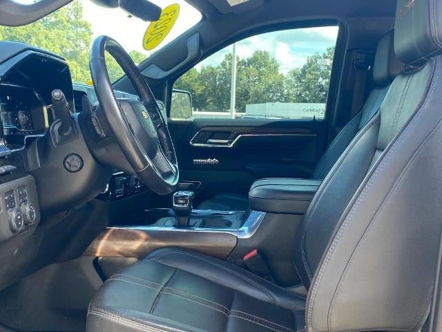Used 2023 Chevrolet Silverado 1500 High Country w/ Technology Package AWD/4WD image 15