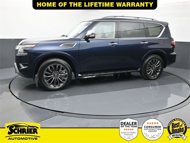 Used 2024 Nissan Armada Platinum w/ Captain's Chairs Package image 3