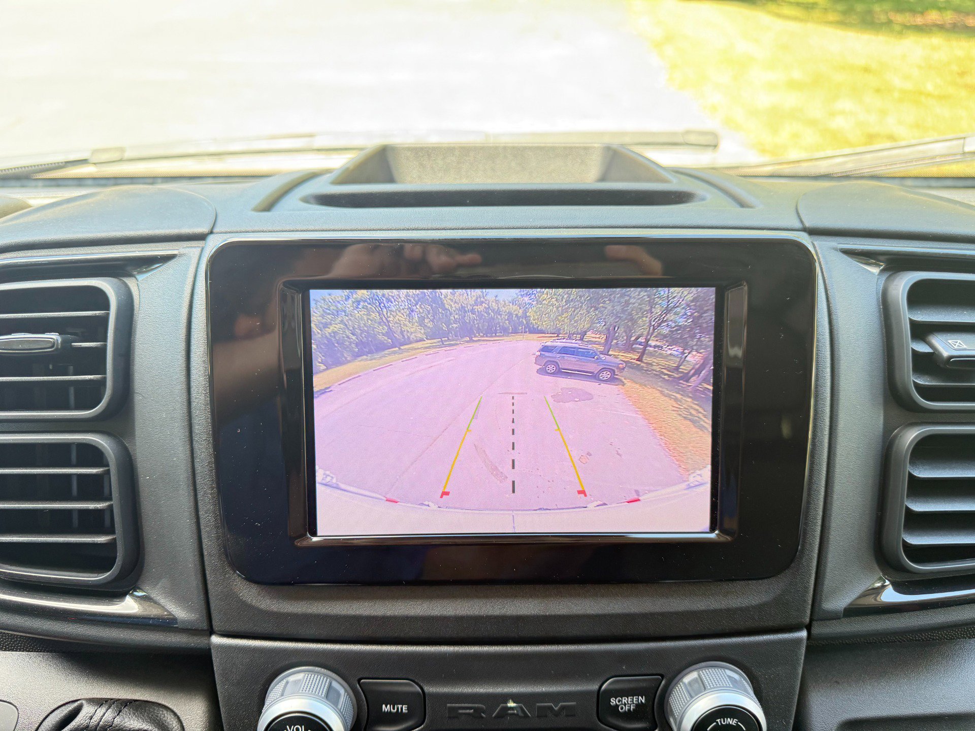 Used 2023 RAM ProMaster 3500 w/ Convenience Group image 18