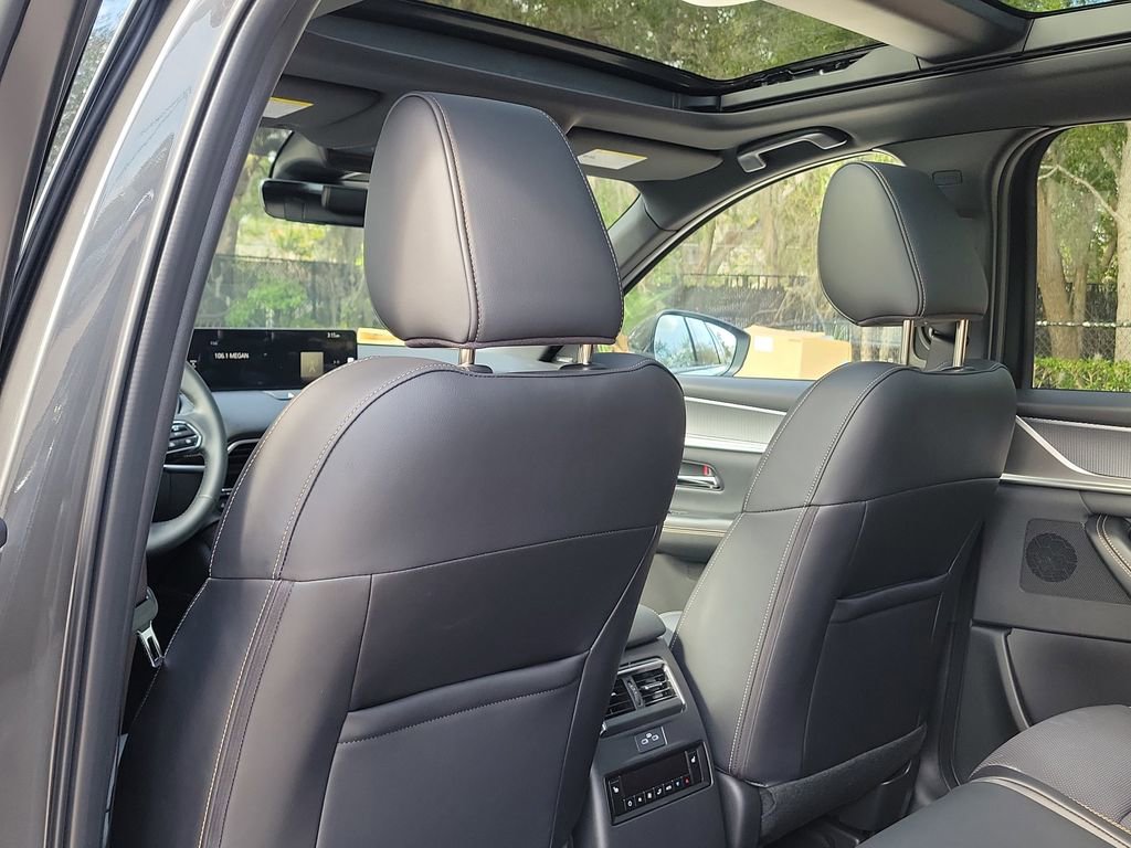New 2026 MAZDA CX-90 Plug-In Hybrid w/ Premium Plus image 11