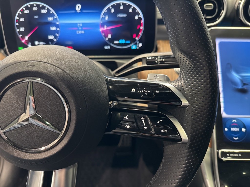 Used 2022 Mercedes-Benz C 300 4MATIC Sedan image 32
