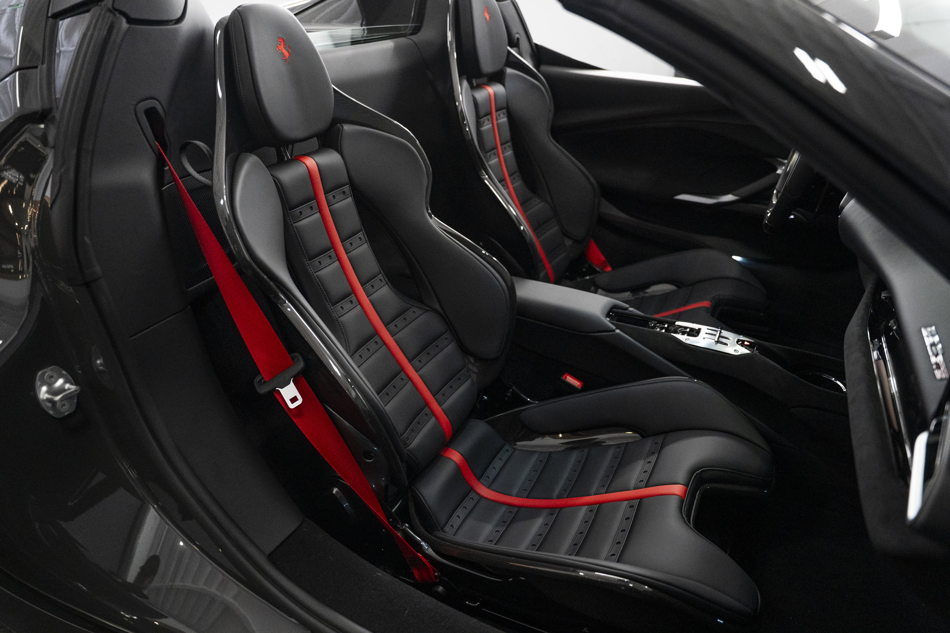 Certified 2026 Ferrari 296 GTS RWD image 32