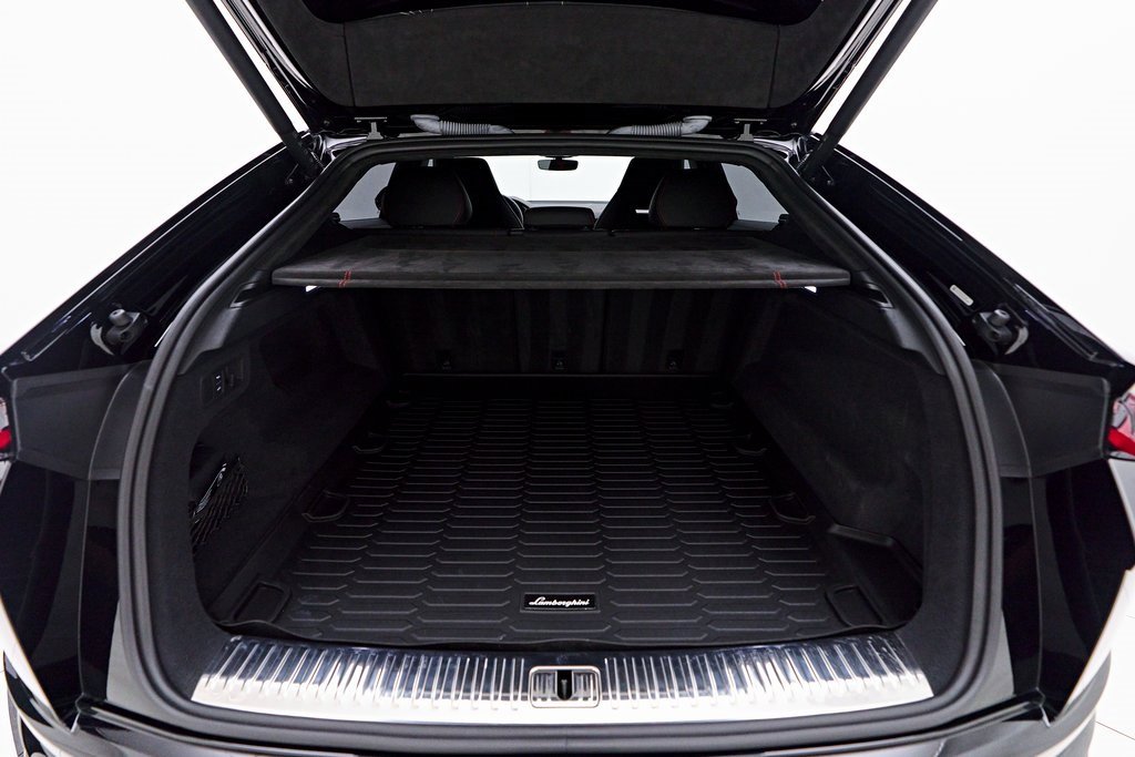 Used 2022 Lamborghini Urus image 20