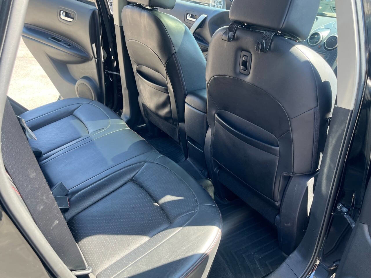 Used 2012 Nissan Rogue SL image 14