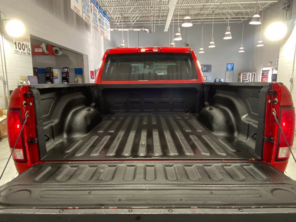 Used 2015 RAM 1500 Express AWD/4WD image 28