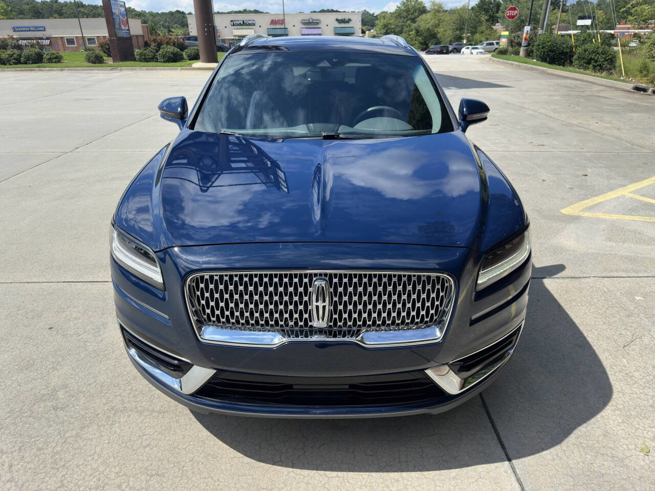 Used 2019 Lincoln Nautilus Reserve image 2