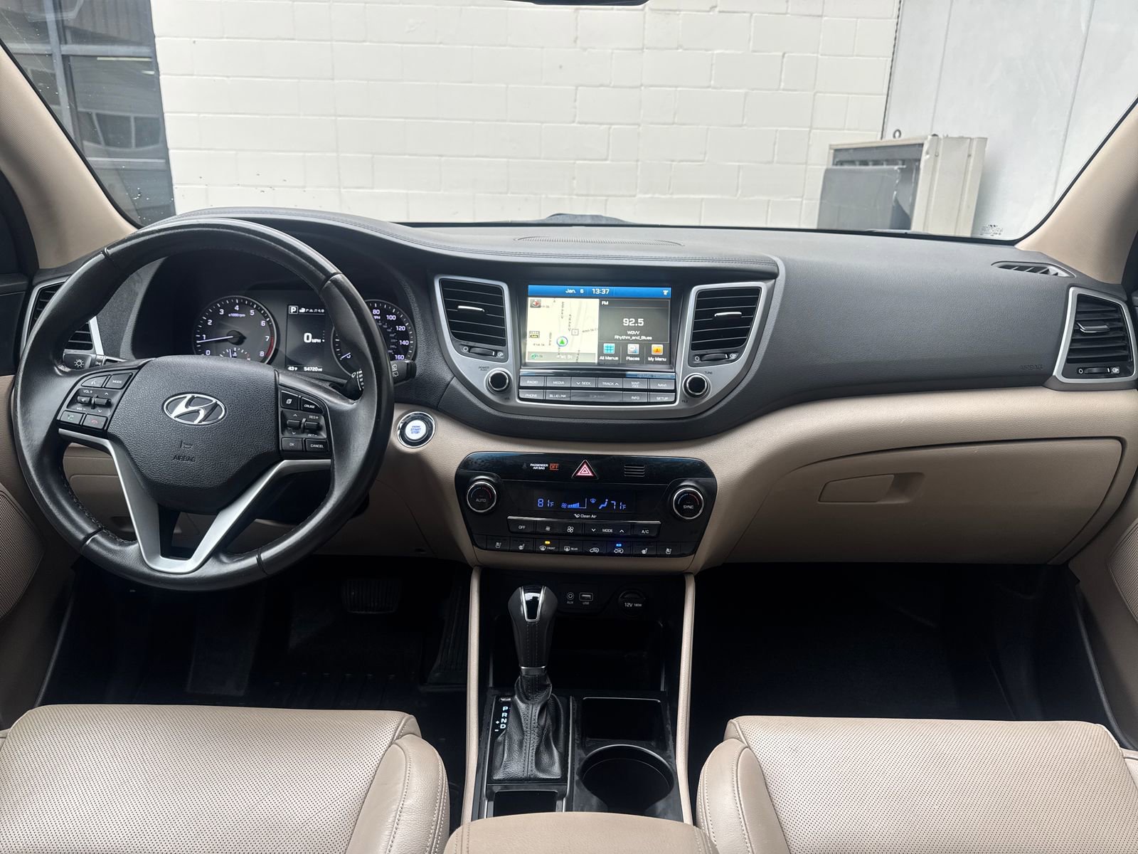 Used 2016 Hyundai Tucson Limited w/ Option Group 03 image 14