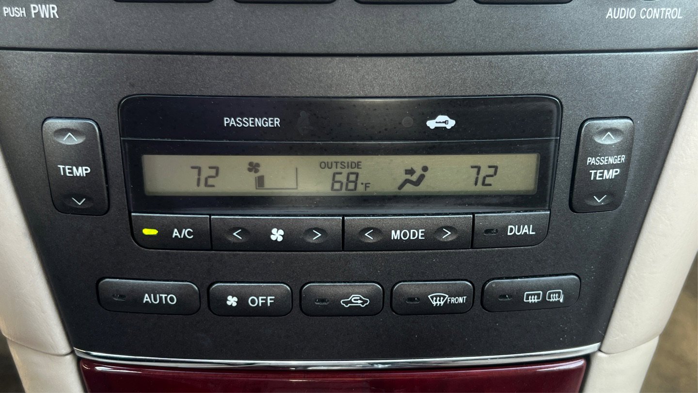 Used 2003 Lexus ES 330 image 24