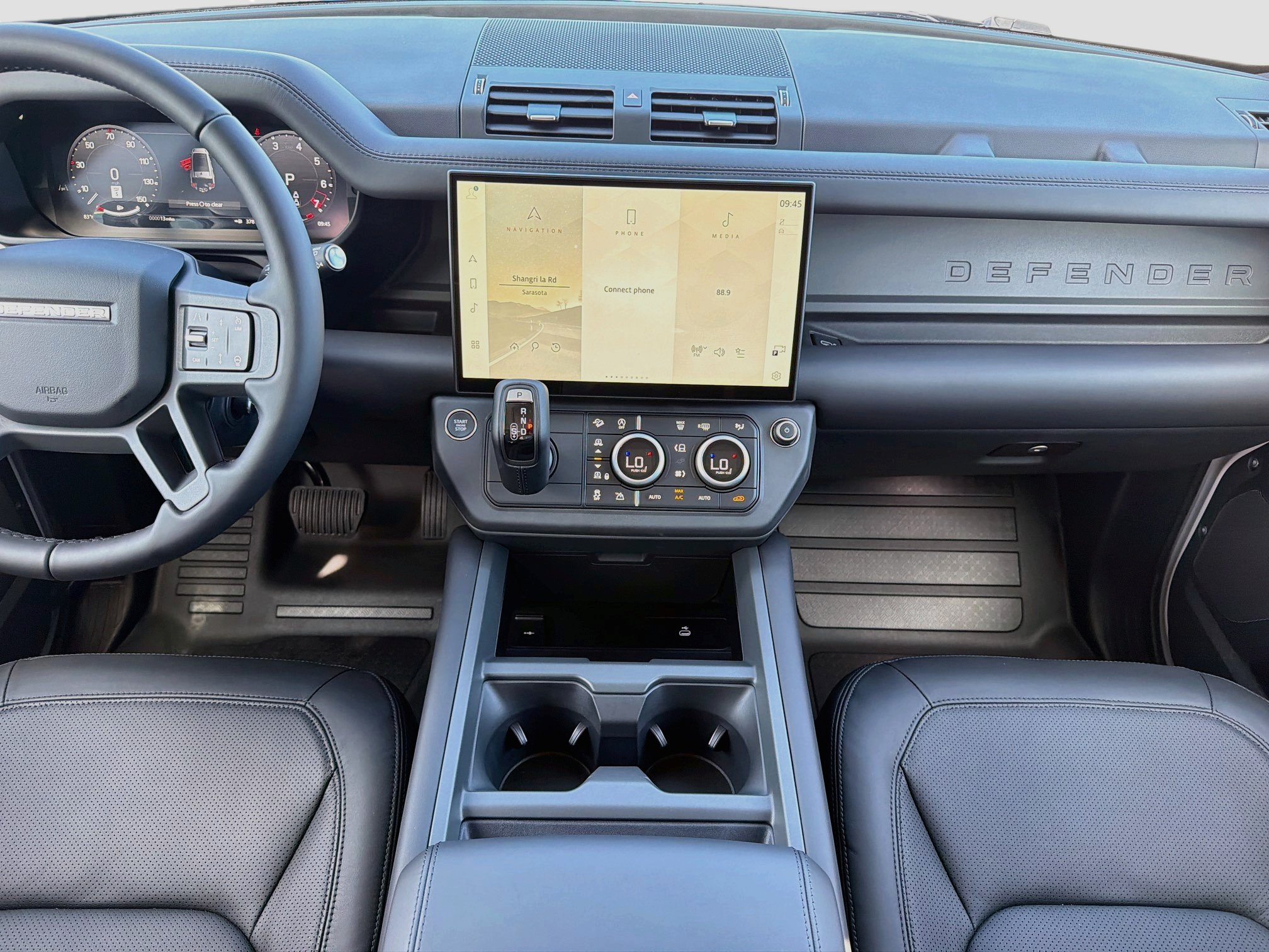 New 2026 Land Rover Defender 130 S AWD/4WD image 19