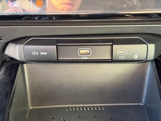 Certified 2025 Kia Niro SX Touring FWD image 51
