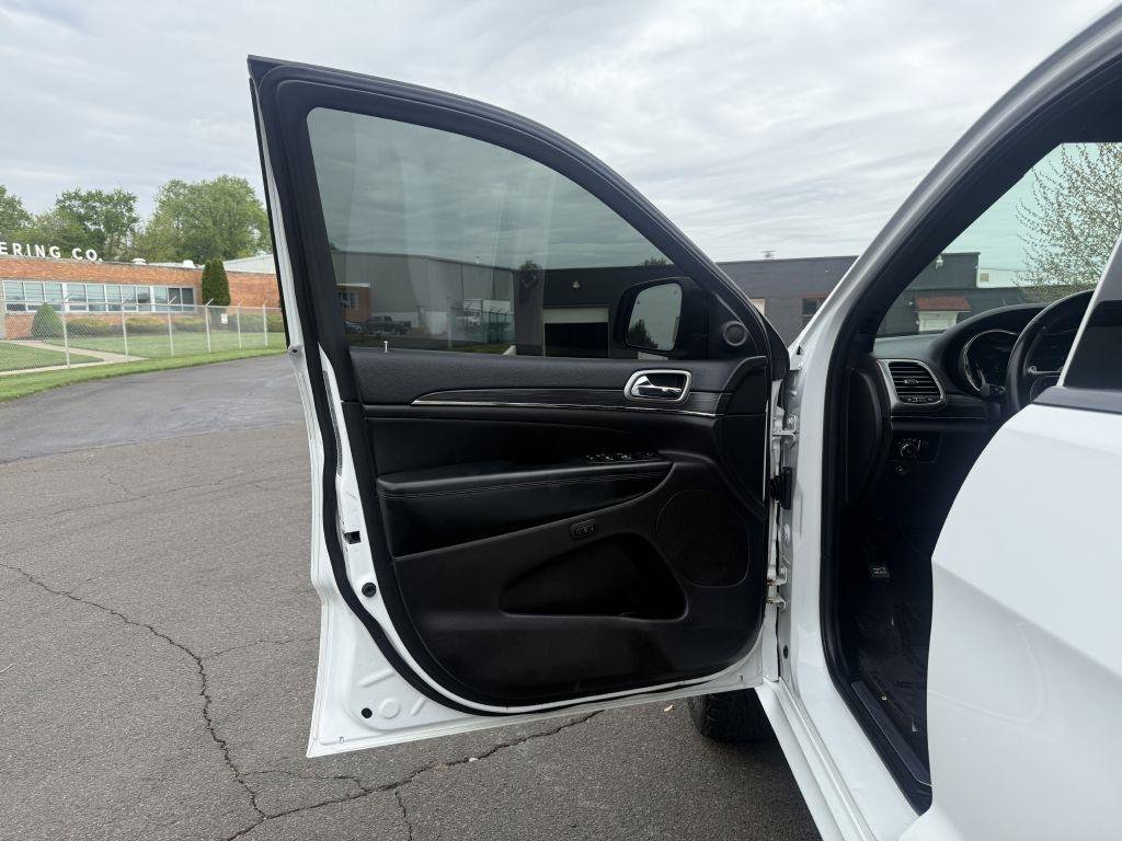 Used 2019 Jeep Grand Cherokee Limited X AWD/4WD image 13