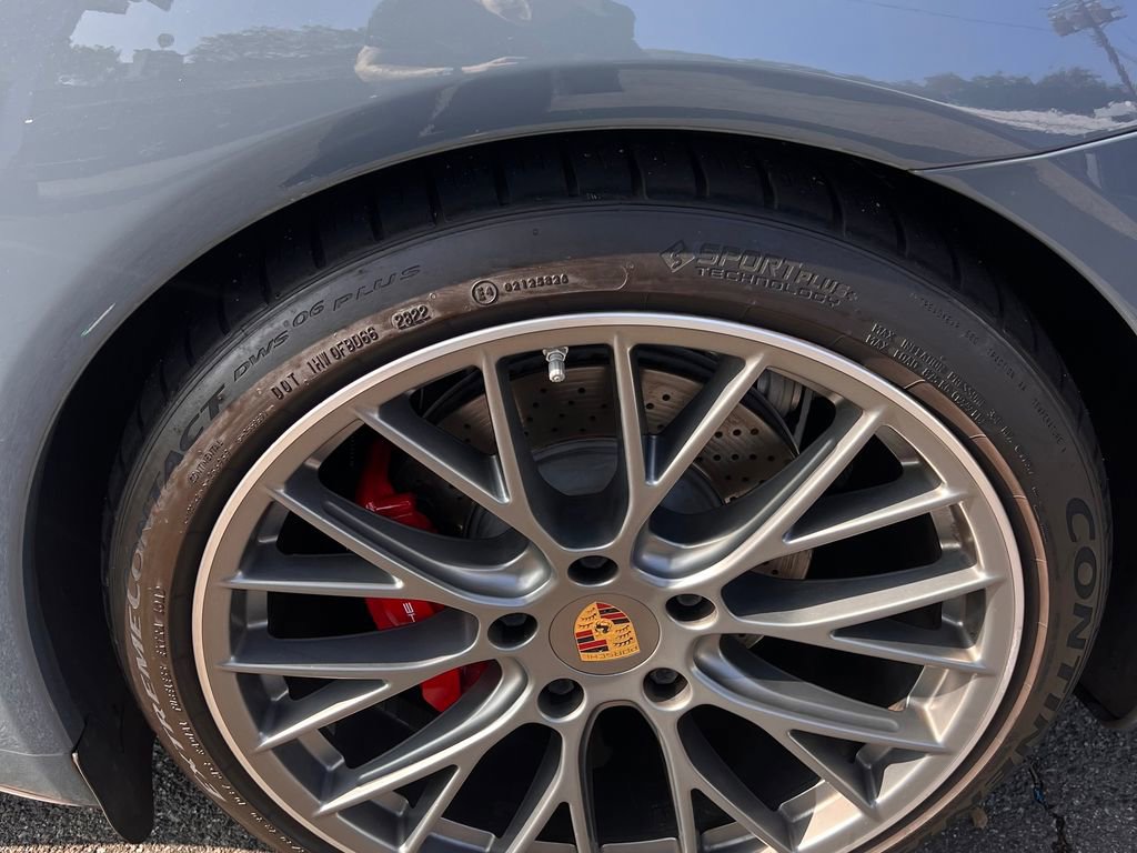 Used 2017 Porsche 911 Carrera S image 10