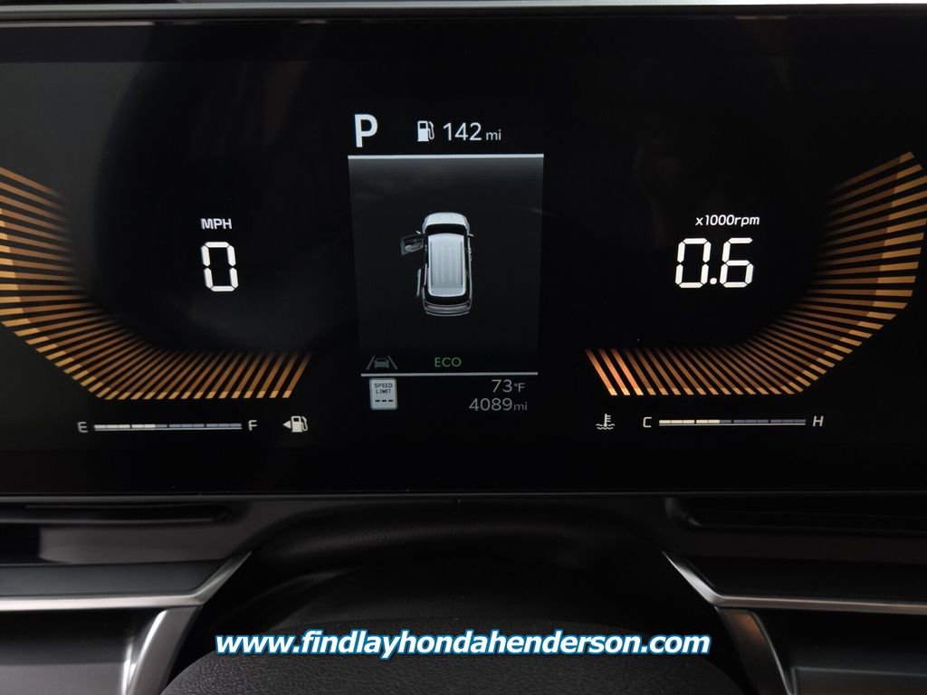 Used 2026 Kia Carnival FWD image 33