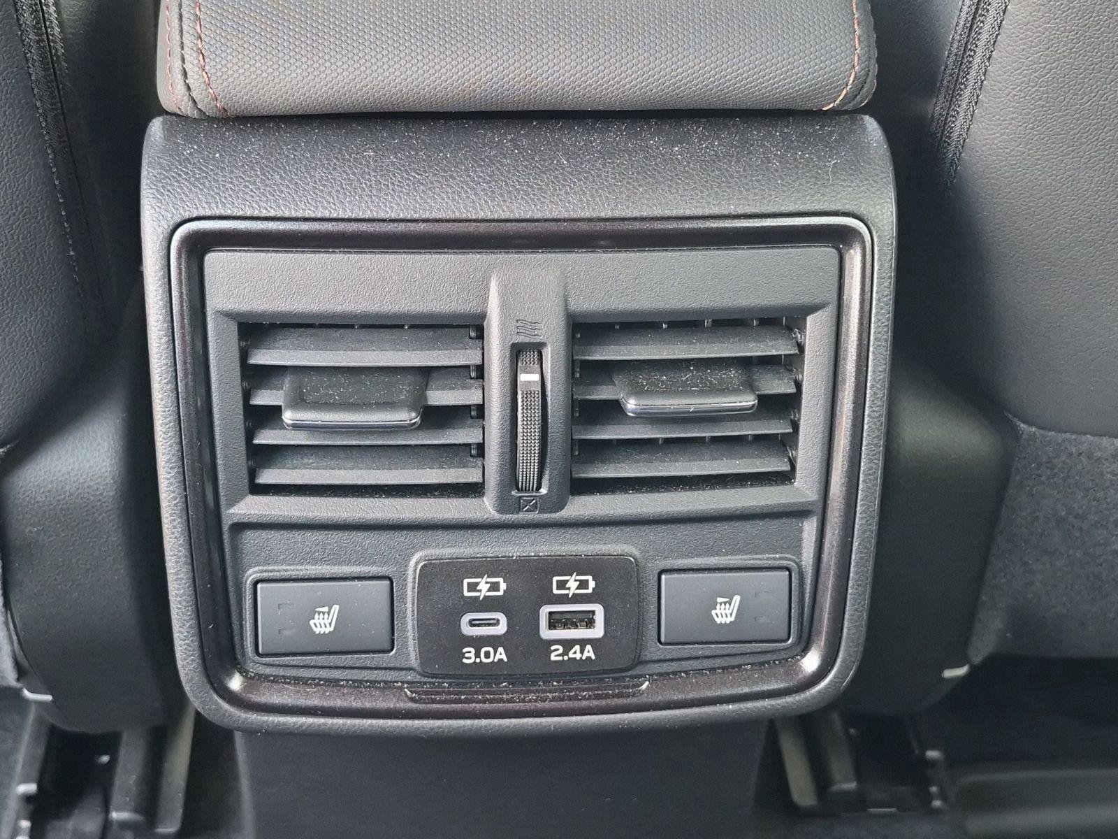 Used 2025 Subaru Forester Touring AWD/4WD image 27
