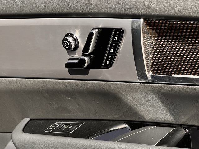 New 2027 Cadillac Vistiq Luxury AWD/4WD image 22