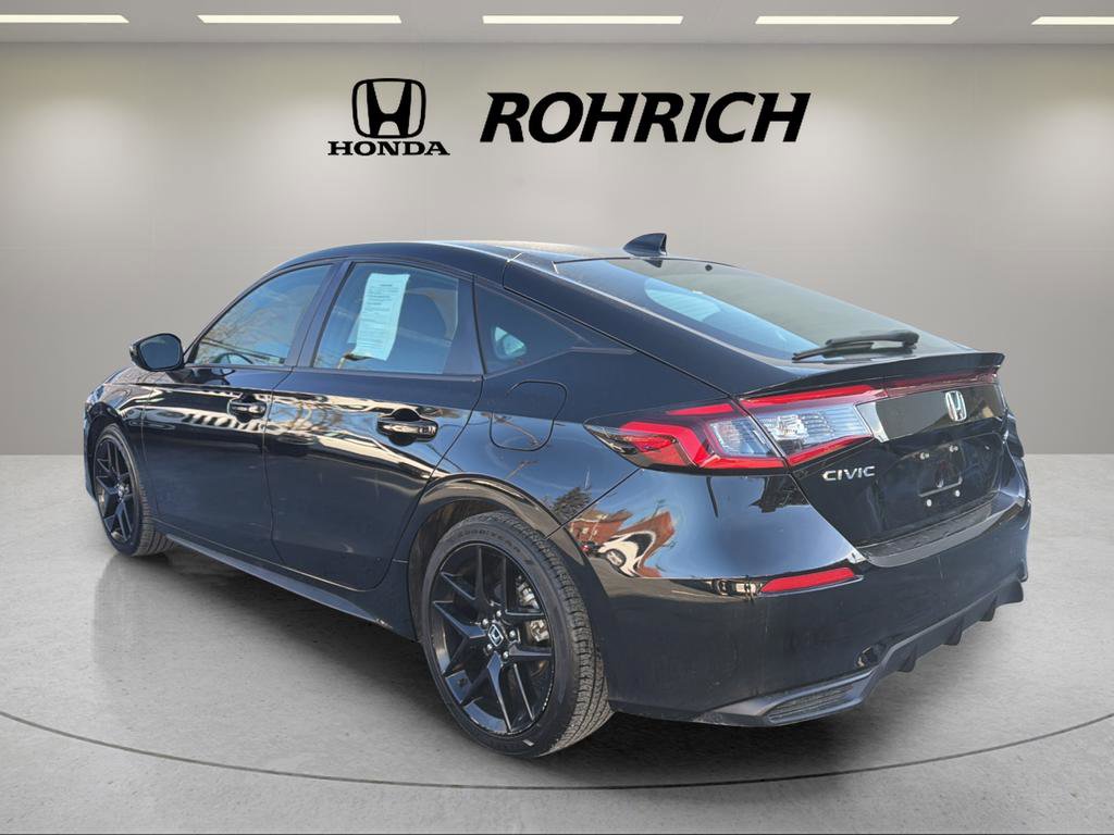 Used 2023 Honda Civic Sport image 8