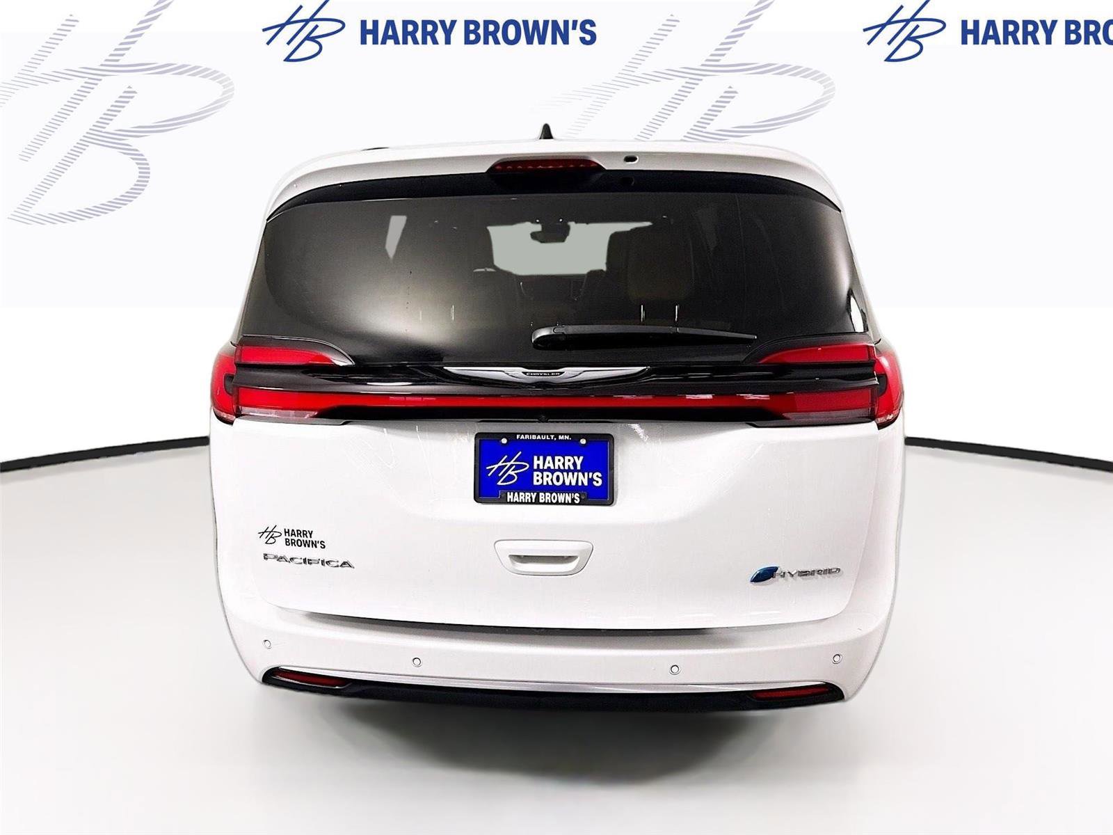 Used 2023 Chrysler Pacifica Pinnacle image 34