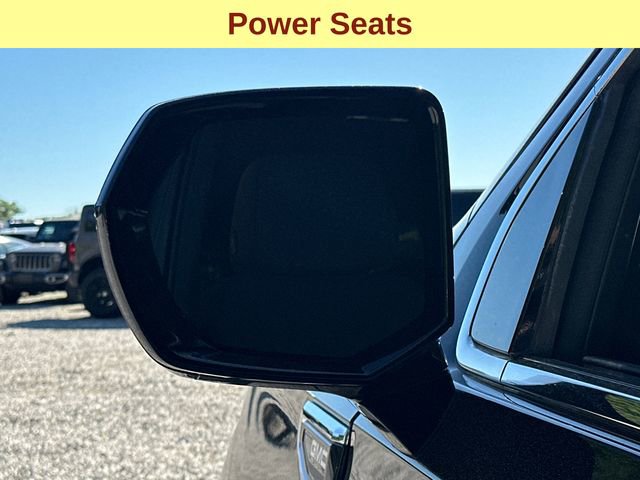 Used 2022 GMC Yukon SLE AWD/4WD image 7