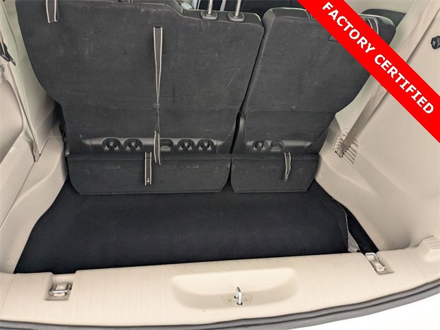 Certified 2024 Chrysler Pacifica Touring-L image 29