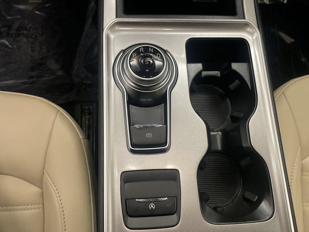 Used 2023 Ford Edge SEL w/ Convenience Package AWD/4WD image 9