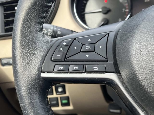 Used 2020 Nissan Rogue SL image 30