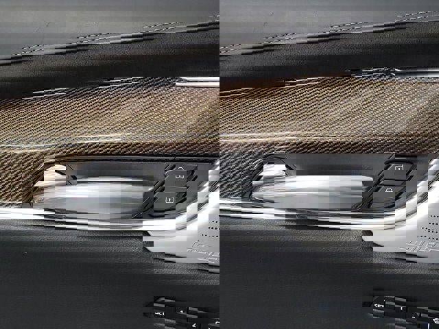 Certified 2023 Cadillac XT6 Sport w/ Platinum Package image 16