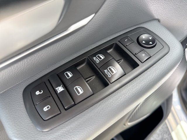 Used 2021 RAM 1500 Big Horn AWD/4WD image 13
