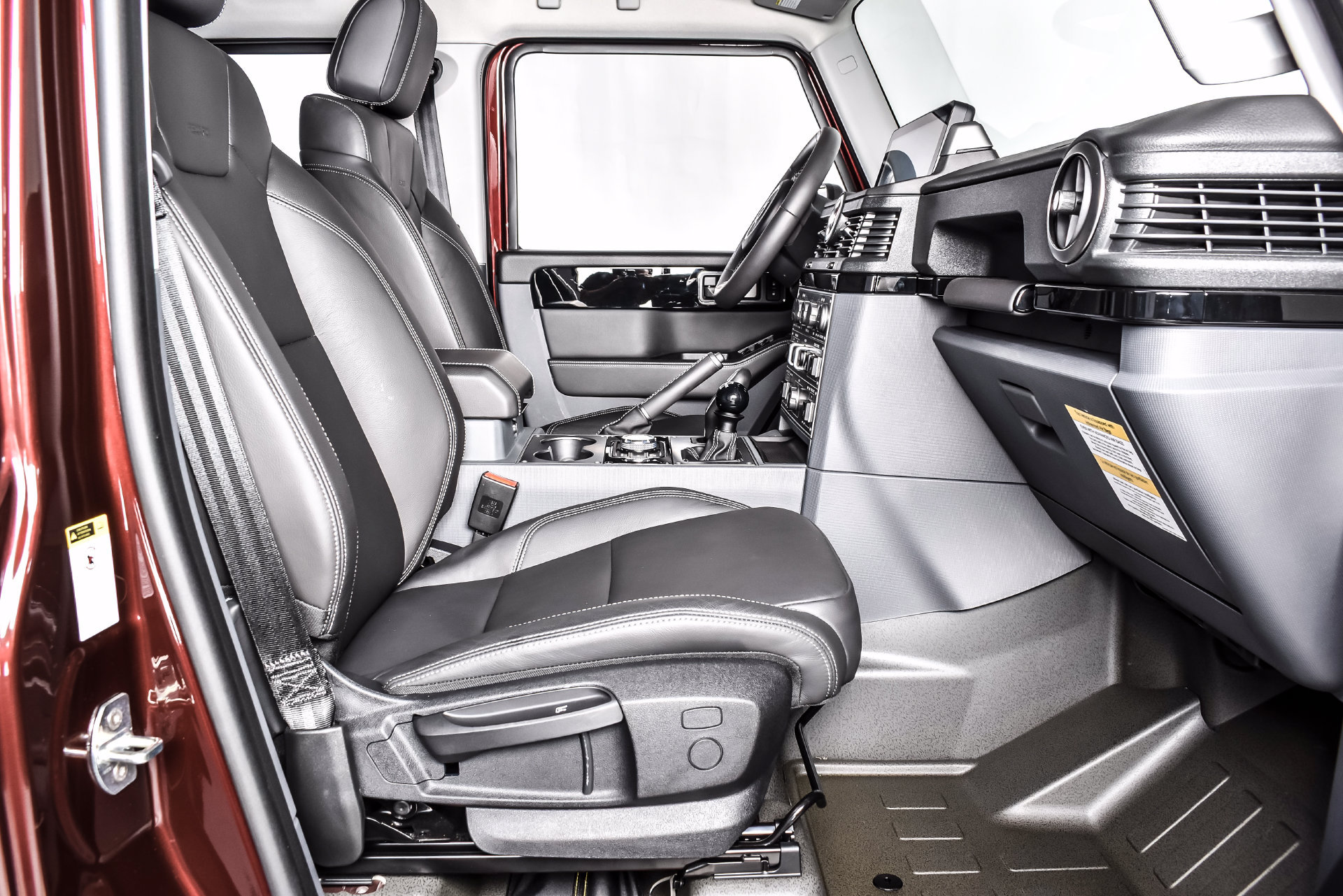 Used 2025 INEOS Grenadier Station Wagon AWD/4WD image 19