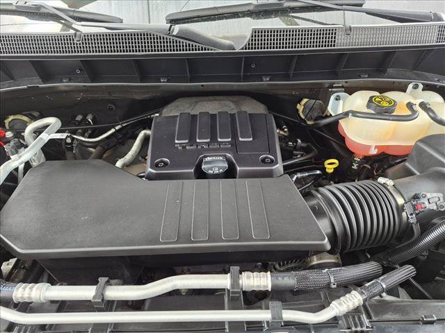 Used 2021 Chevrolet Silverado 1500 Custom w/ LPO, Dark Essentials Package AWD/4WD image 21