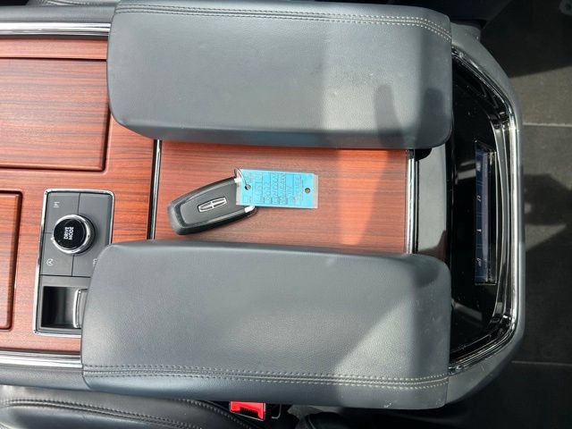 Used 2022 Lincoln Navigator L Reserve RWD image 39