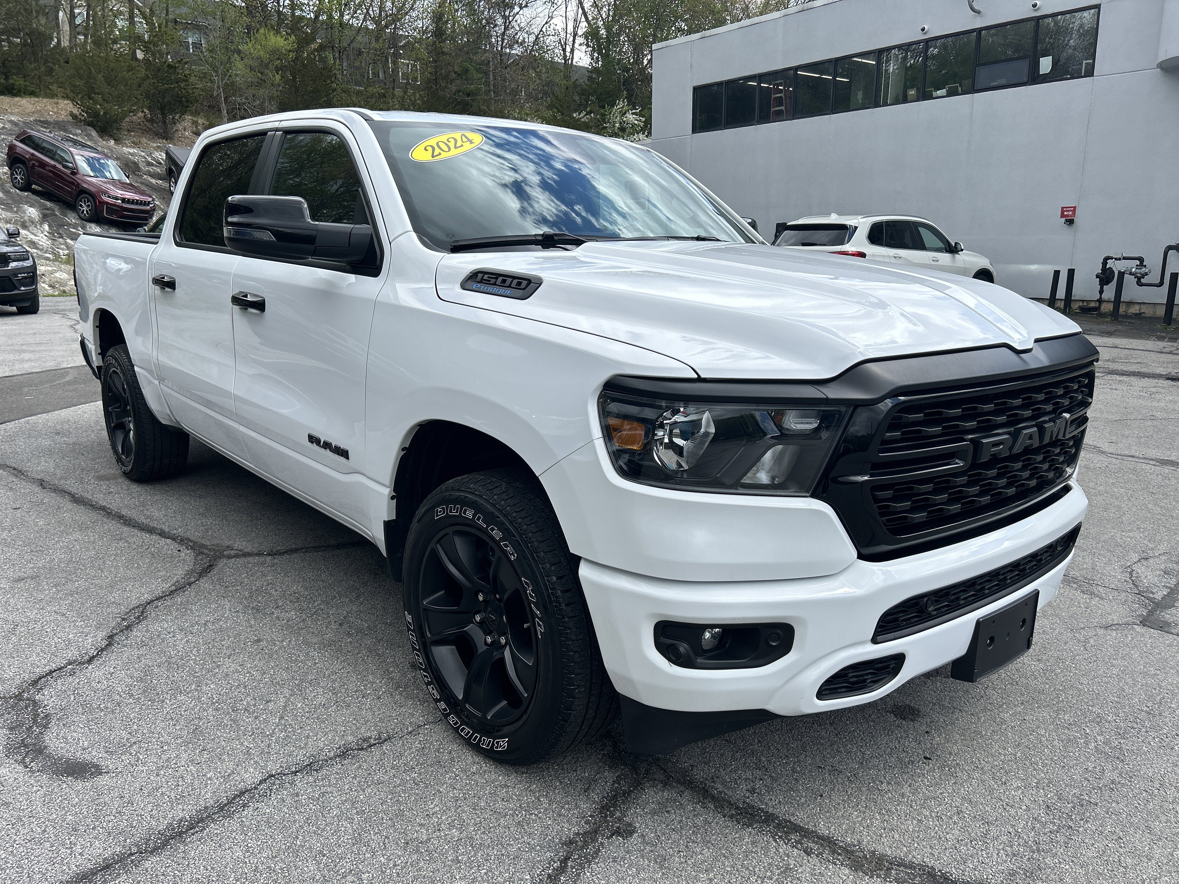 Certified 2024 RAM 1500 Big Horn AWD/4WD image 3