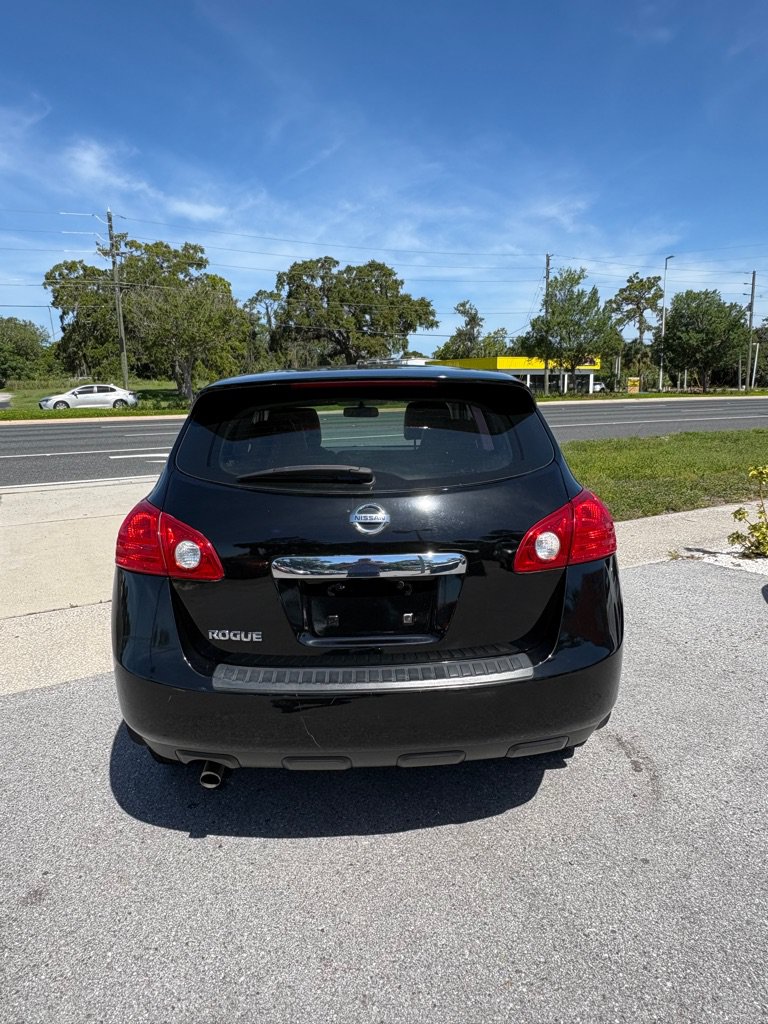 Used 2011 Nissan Rogue S AWD/4WD image 6