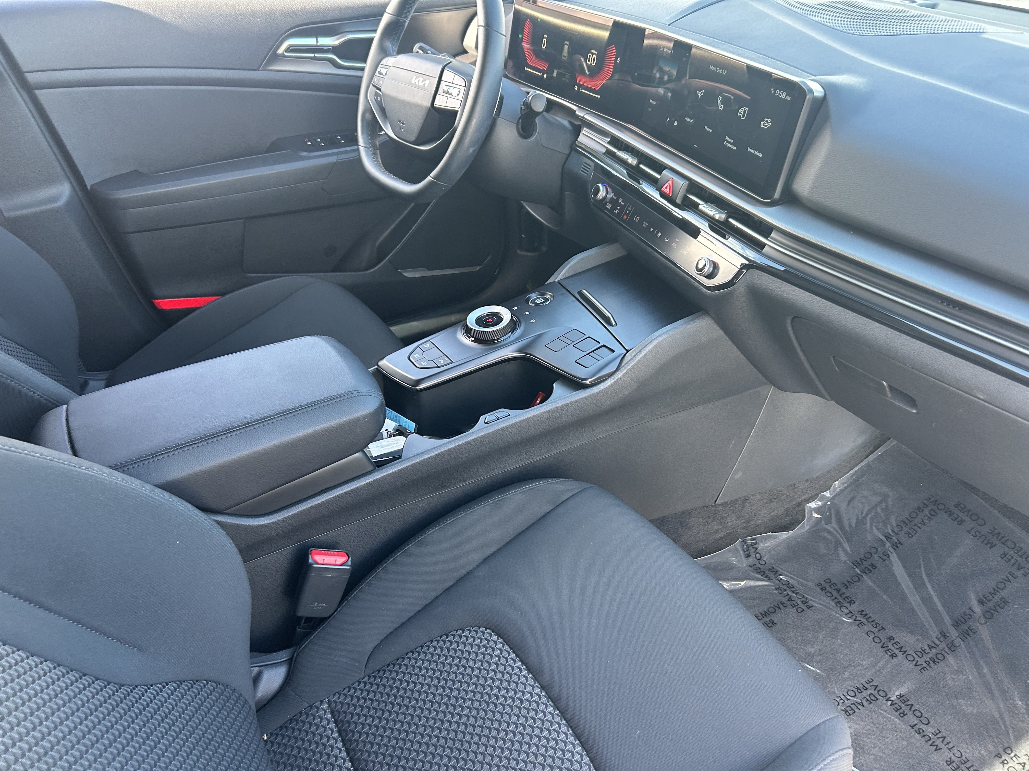 Certified 2026 Kia Sportage LX FWD image 13