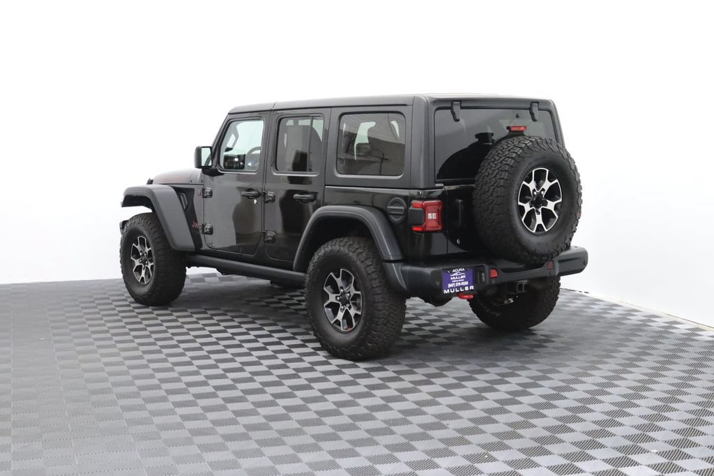 Used 2018 Jeep Wrangler Unlimited Rubicon AWD/4WD image 9