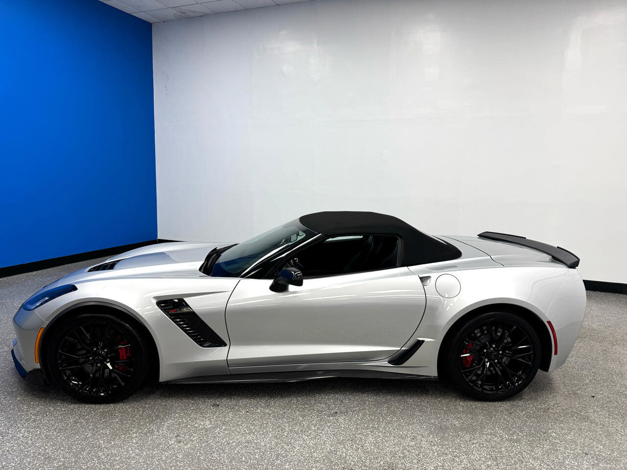 Used 2018 Chevrolet Corvette Z06 image 8