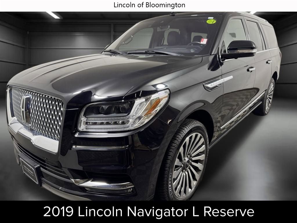 Used 2019 Lincoln Navigator L Reserve image 1