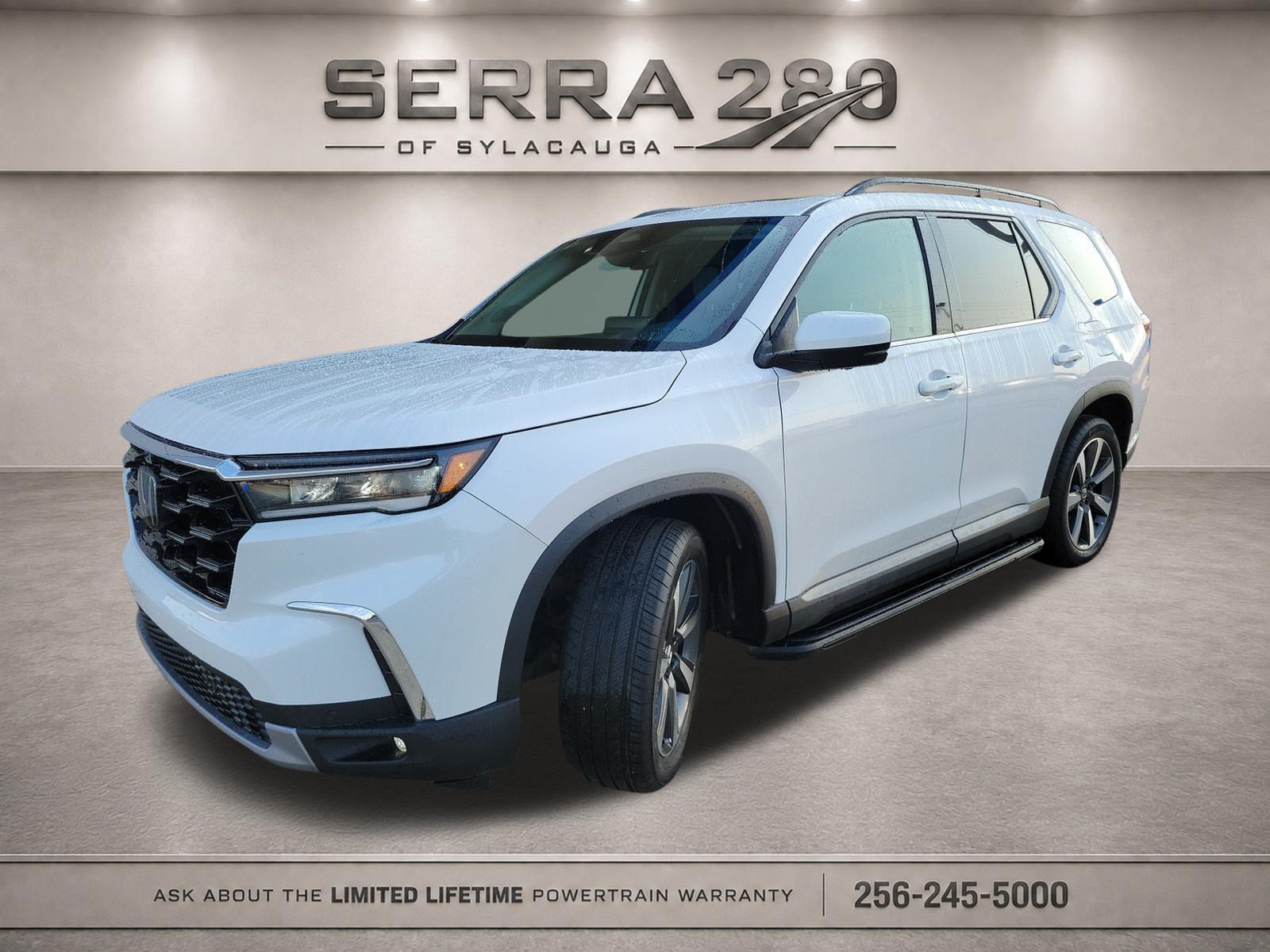 Used 2023 Honda Pilot Elite image 3