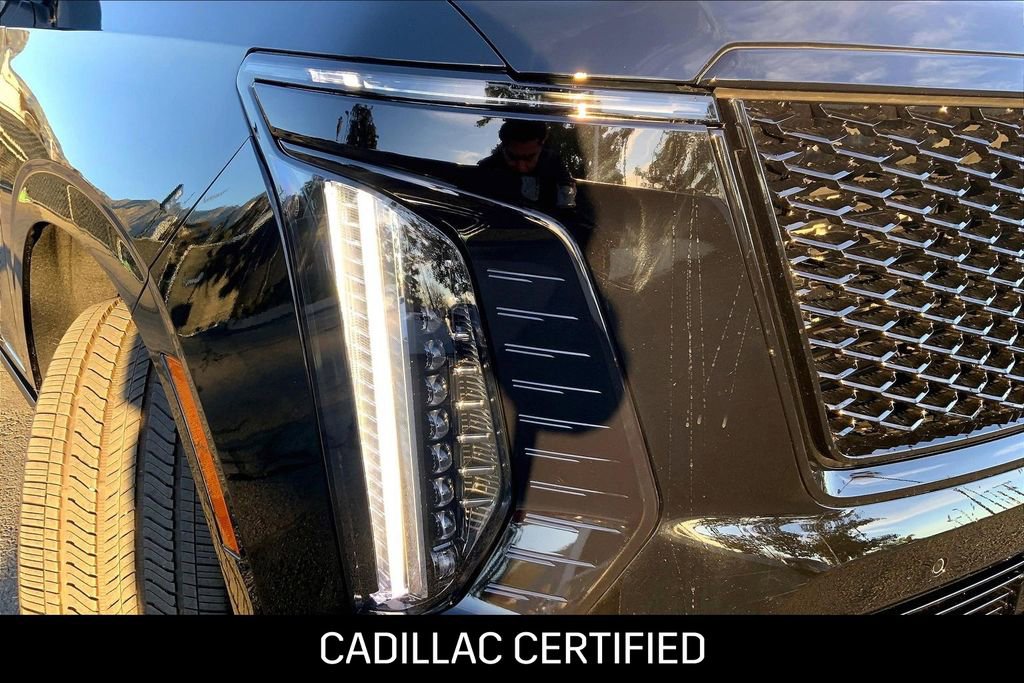 Used 2026 Cadillac Escalade ESV Platinum Sport image 26