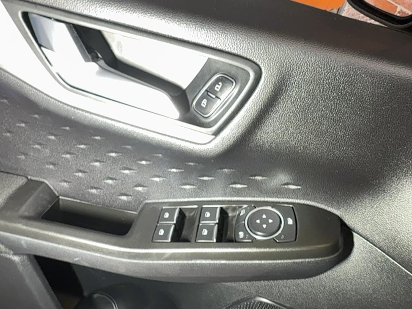 Used 2020 Ford Escape SE FWD image 49