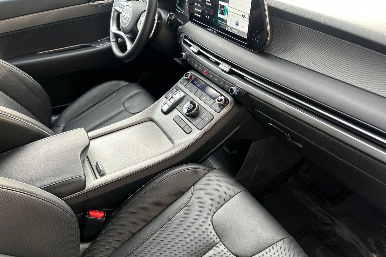 Used 2025 Hyundai Palisade SEL image 18